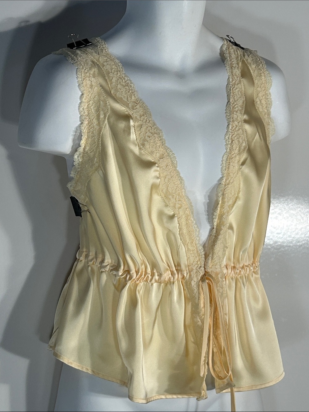 Yellow SZ1XL Lace-Trim Satin Top or Vest Feminine Layering Coquette Boho Cottage